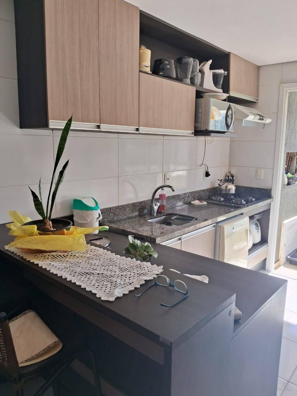 Apartamento com ampla Sacada 56m² no Bairro Ana Rech - Corretora de Imóveis em Corretora da CAIXA em Caxias do Sul Dielle Chaves Mussoi CRECI 27.102J | 57.170F