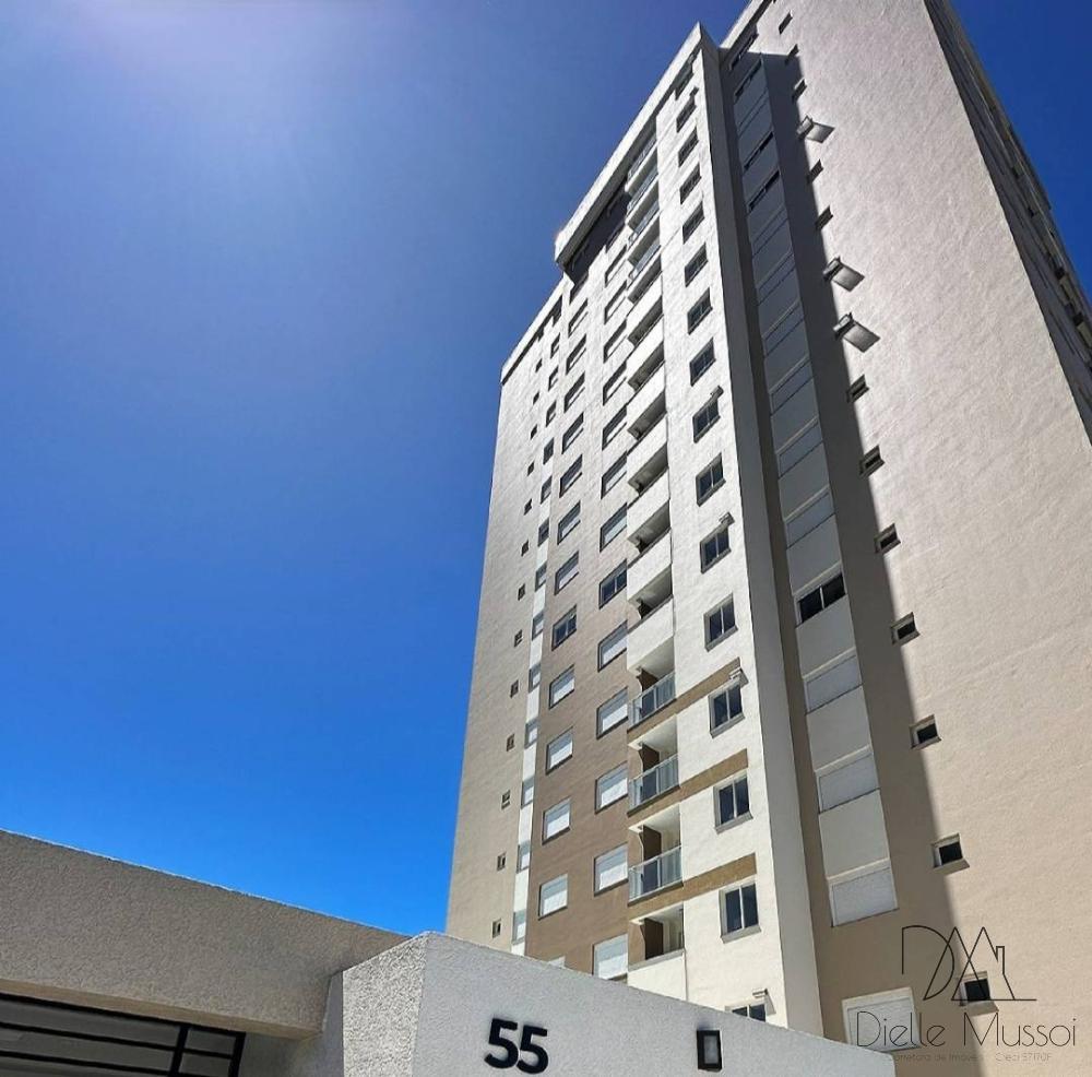 Apartamento com Piscina no Bairro Panazzolo - Corretora de Imóveis em Corretora da CAIXA em Caxias do Sul Dielle Chaves Mussoi CRECI 27.102J | 57.170F